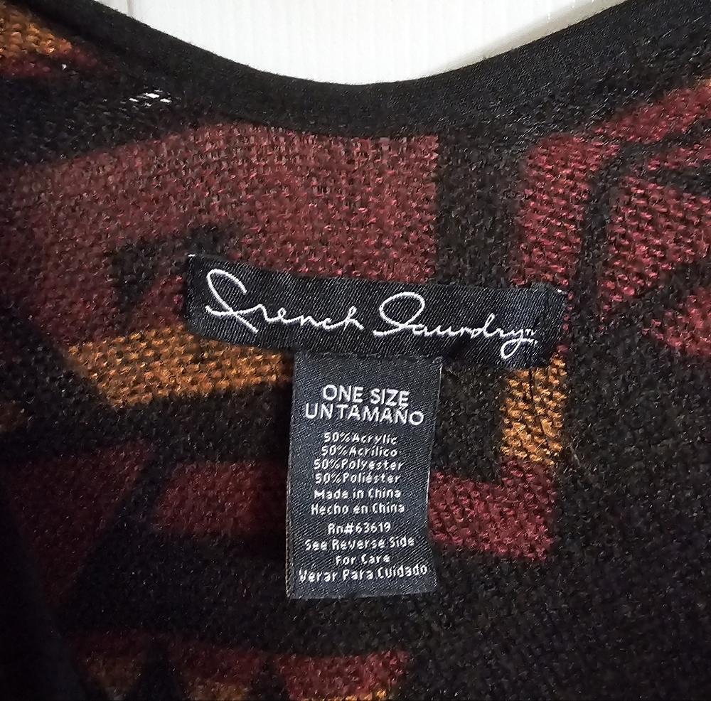 French Laundry Women OS Poncho Burgundy Tan Knit Aztec Wrap Toggle Boho Timeless - Picture 4 of 6